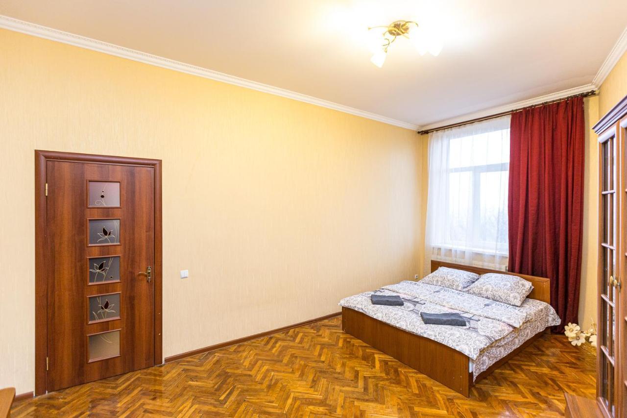 Квартира У Місті Львові На Вулиці Пильникарська 10 Esterno foto